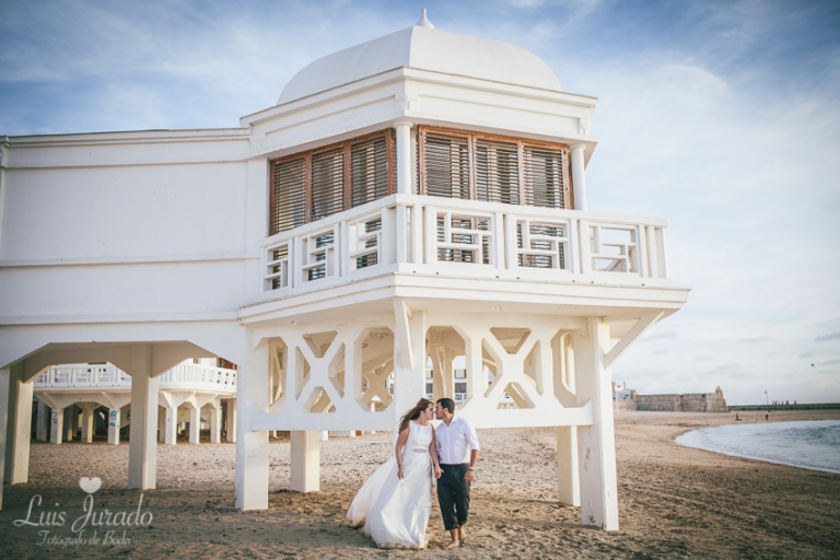 016_Fotos_de_novios_playa_de_la_caleta_cadiz